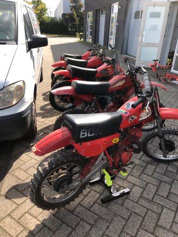 5X Honda CR80    3x 1981. 2x 1980