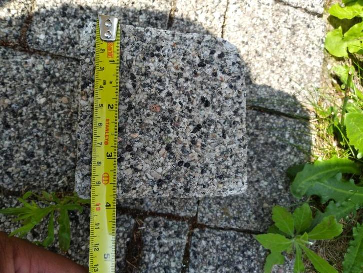 Beton klinkers lichtgrijs 10cm10cm 50à 60 m2 ECHT GRATIS, Tuin en Terras, Tegels en Klinkers, Zo goed als nieuw, Klinkers, Beton