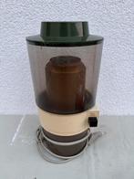 Koffiemolen, Enlèvement