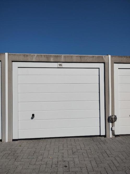 GARAGE MET SECTIONALE POORT TE ZELE  NR16, Immo, Garages en Parkeerplaatsen, Provincie Oost-Vlaanderen