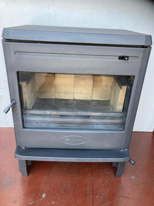 Houtkachel Dovre 360 CB in nieuwstaat., Doe-het-zelf en Bouw, Verwarming en Radiatoren, Zo goed als nieuw, Kachel, Ophalen