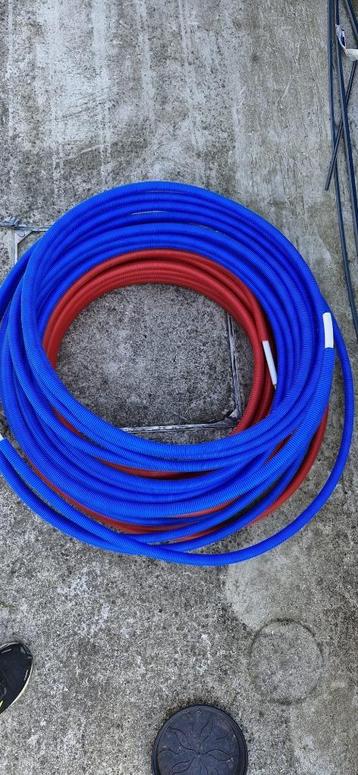 overschot kiwa alpex duo 2x (rood & blauw) ca 30 meter beschikbaar voor biedingen