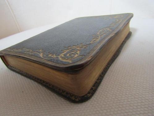 Oud missaal van Sint Antonius van Padova uit 1900, Antiek en Kunst, Antiek | Boeken en Manuscripten, Ophalen of Verzenden