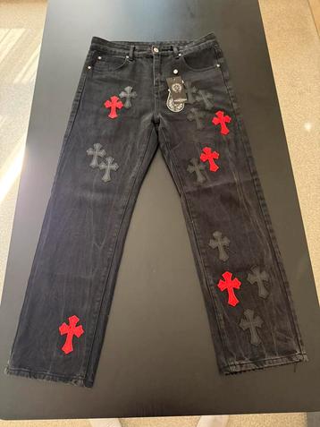 Chrome Hearts Red & Black Cross Patch Jeans beschikbaar voor biedingen