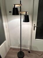 Nouveau lampadaire noir/bois H165, Autres matériaux, Industrial, 150 à 200 cm, Enlèvement