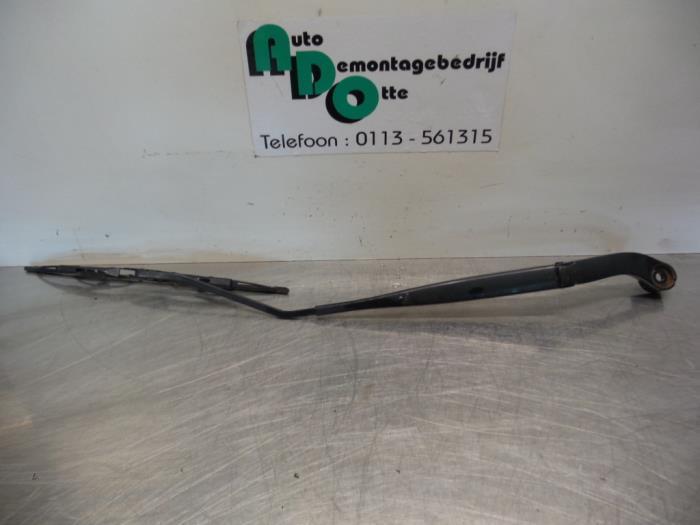 Bras essuie-glace avant d'un Chevrolet Spark, Autos : Pièces & Accessoires, Vitres & Accessoires, Chevrolet, Utilisé, 3 mois de garantie