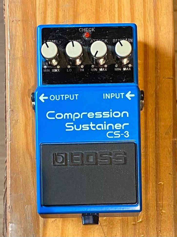 Boss CS-3 Compression Sustainer - Effet guitare électrique, Musique & Instruments, Effets, Comme neuf, Enlèvement ou Envoi
