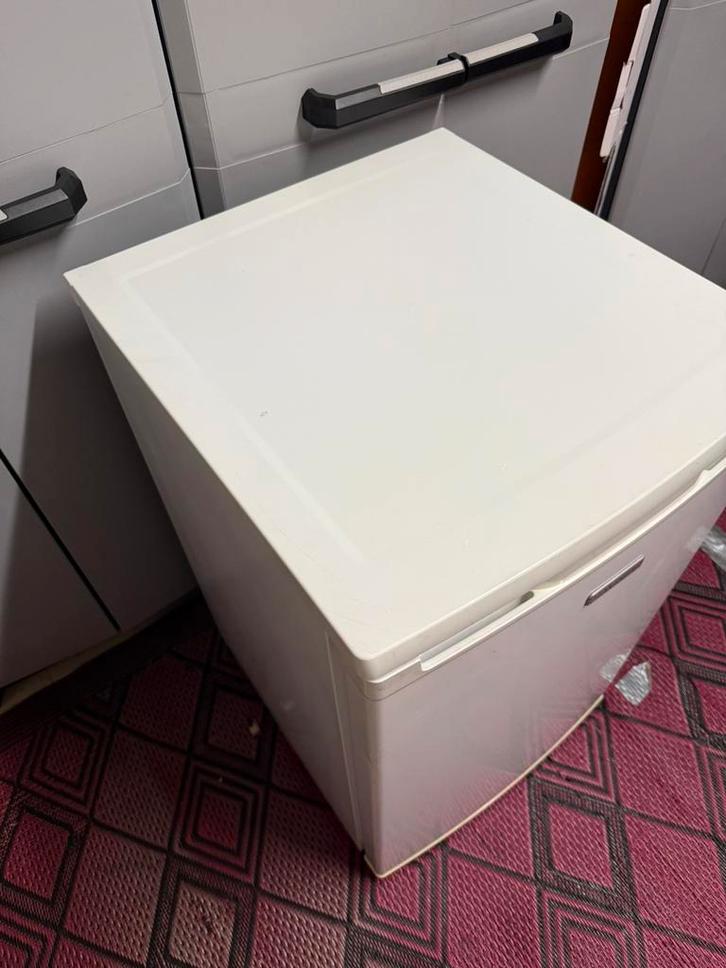 Diepvries inuvik, Elektronische apparatuur, Vriezers en Diepvrieskisten, Zo goed als nieuw, Ophalen