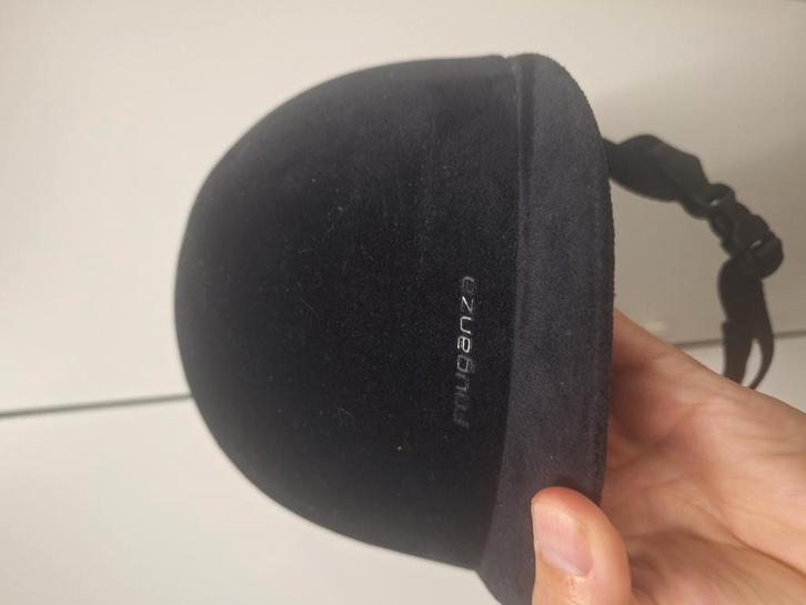 Paardrijhelm maat 54 + zomerhandschoenen, Dieren en Toebehoren, Paarden en Pony's | Beschermers, Zo goed als nieuw, Ophalen