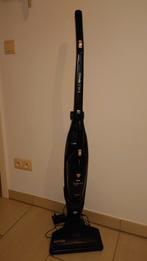 Nilfisk steelstofzuiger, Elektronische apparatuur, Stofzuigers, Ophalen, Kruimeldief