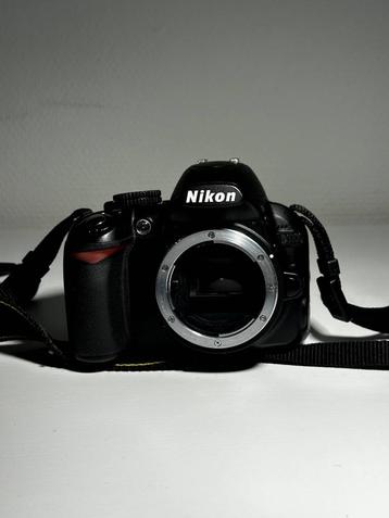 Nikon D3100 – Spiegelreflex in goede staat beschikbaar voor biedingen