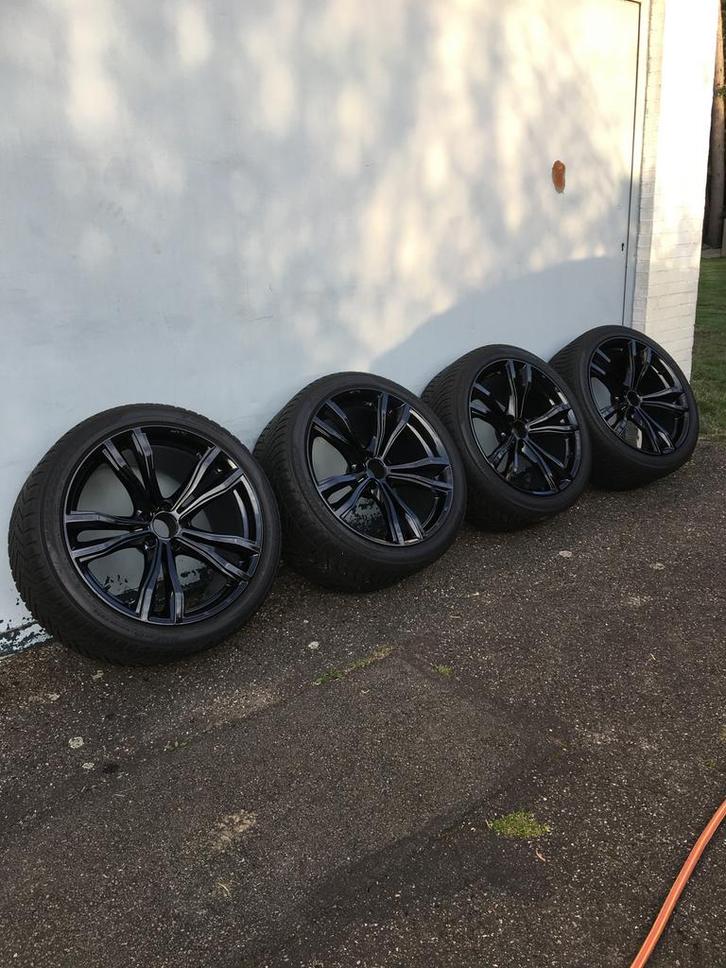 Bmw x5/x6 (f15/f16 5x120) 21 inch winterset, Auto-onderdelen, Banden en Velgen, Velg(en), 21 inch, Ophalen