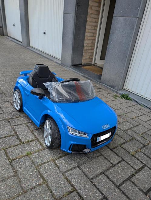 Audi TT RS 12v, muziekmodule, lederen stoel, Kinderen en Baby's, Speelgoed |Speelgoedvoertuigen, Zo goed als nieuw, Afstandsbediening