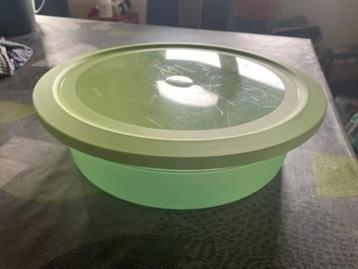 Tupperware: prachtige serveerschaal beschikbaar voor biedingen