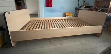 1 persoonsbed nog omvormbaar tot babybed beschikbaar voor biedingen