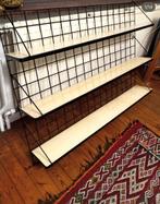 Ancien présentoir Meurop pour Pierre Guariche, Enlèvement