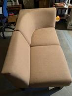 2 FAUTEUILS TISSU ASSEZ SYMPAS, Huis en Inrichting, Fauteuils, Ophalen, Hout, Gebruikt, Minder dan 75 cm