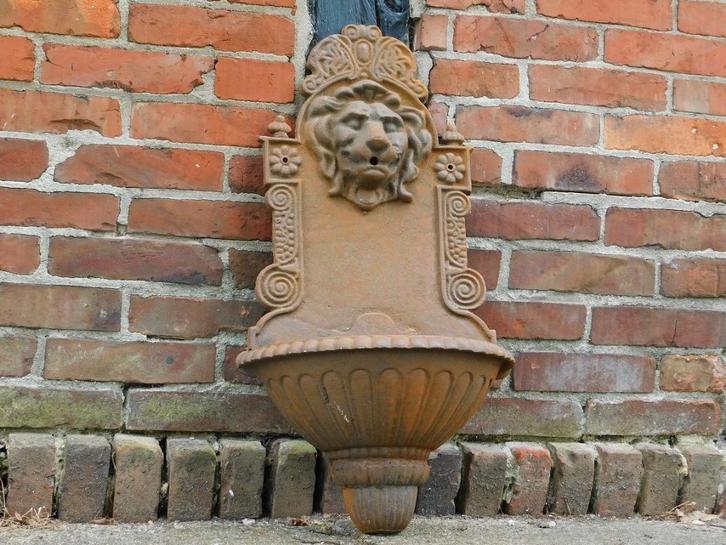Fontaine murale Lion - 75 cm - Fonte, Jardin & Terrasse, Pièces d'eau & Fontaines, Fontaine, Fonte, Enlèvement ou Envoi