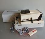 Vintage diaprojector Prestilux., Audio, Tv en Foto, Ophalen, Zo goed als nieuw