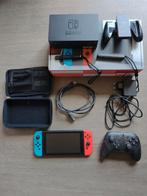 Nintendo Switch met bijhorende draagtas en Pro Controller, Games en Spelcomputers, Spelcomputers | Nintendo Switch, Ophalen of Verzenden