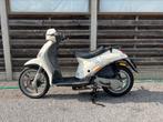 Piaggio Delivery B klasse met nieuwe banden 11000 km, Fietsen en Brommers, Ophalen