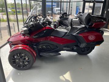 Can-Am Spyder RT LIMITED, Plus de 35 kW, 3 cylindres, 1330 cm³