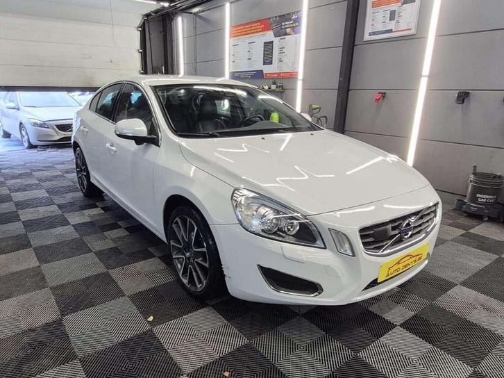 Volvo S60 D3 Geartronic AUTOMATIQUE bj. 2012 147000km Euro 5, Auto's, Volvo, Bedrijf, Te koop, S60, ABS, Airbags, Airconditioning
