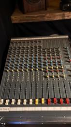 Te koop flight case met. Mengtafel, Ophalen, Gebruikt, Flightcase