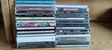 Lot 30 CD's