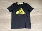 Zwarte tshirt Adidas maat 9-10 jaar, Adidas, Jongen of Meisje, Ophalen of Verzenden, Zo goed als nieuw
