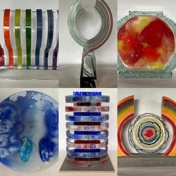 Verschillende decoratieve glaswerken beschikbaar voor biedingen
