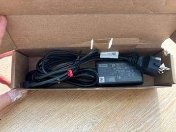 Lenovo 65W AC Adapter (USB Type – C) - Nieuw! beschikbaar voor biedingen