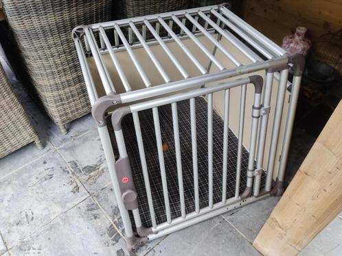 hondenbox / autobench 4Pets Comfortline Four Large, Dieren en Toebehoren, Hondenbenches, Zo goed als nieuw, Ophalen