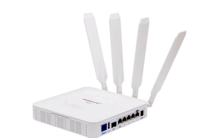 FortiExtender-101F-EA - NIEUW, Computers en Software, Routers en Modems, Nieuw, Router, Ophalen of Verzenden