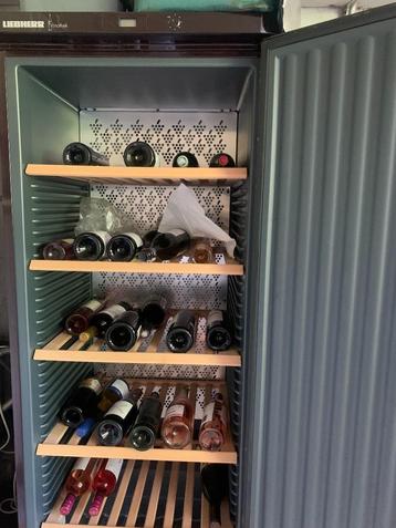 Réfrigérateur à vin/armoire à vin/armoire à vin Liebherr, 200 litres ou plus, Enlèvement, Utilisé