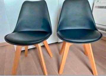 Prachtige blauwe Nora Scandinavische eetkamerstoelen  beschikbaar voor biedingen