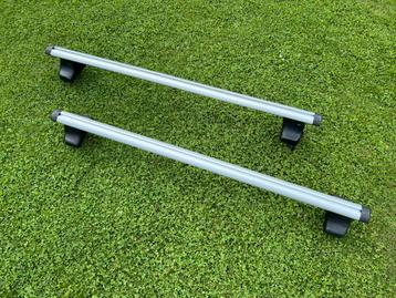 Thule dakdragers 125cm + Kit 1831+ Kit 3090 + RapidSystem754 beschikbaar voor biedingen