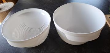 Plat, plateau bol cul de poule et passoires pour la cuisine, Enlèvement ou Envoi, Comme neuf