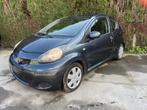Toyota aygo 2011 147.000km top staat 2600€ gekeurd voor vv, Auto's, Toyota, Bedrijf, Handgeschakeld, Aygo, 3 deurs