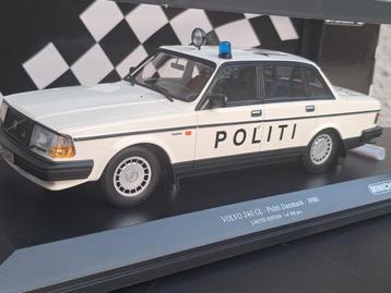 VOLVO 240 GL 1986 1:18ème minichamps