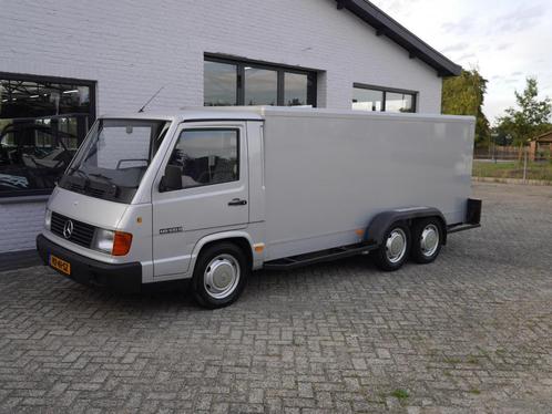 Mercedes-Benz 100 / MC 42 AL-KO DUBBEL AS MARKTWAGEN MARGE, Auto's, Bestelwagens en Lichte vracht, Bedrijf, Metaalkleur, Trekhaak