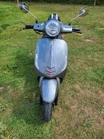Gloednieuwe scooter (klasse A) met 2 jaar garantie 22/8/25., Tuin en Terras