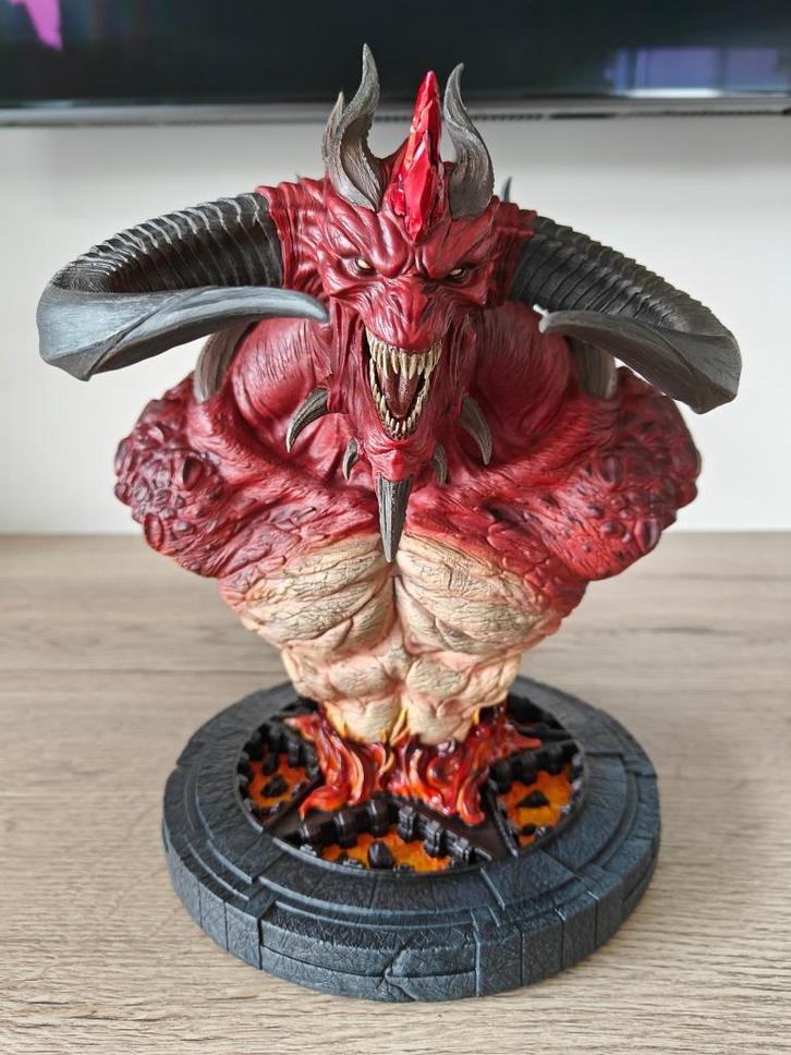 Diablo II 20 th yr Collectors Edition Lord Of Terror Bust, Collections, Statues & Figurines, Neuf, Fantasy, Enlèvement ou Envoi