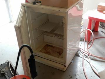 Diepvries gratis, Elektronische apparatuur, Vrieskast, Gebruikt, Minder dan 85 cm, Ophalen of Verzenden