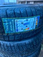 Pneus 225/55/17 hiver, Enlèvement, Comme neuf