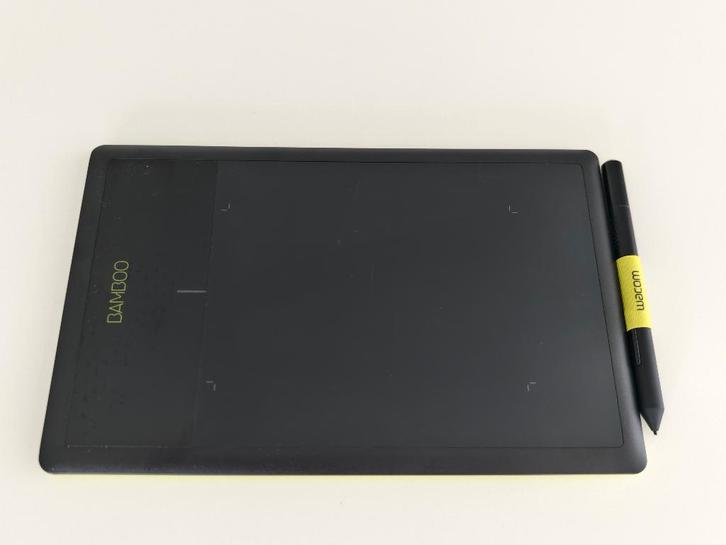 Wacom tabletten, Computers en Software, Tekentablets, Gebruikt, Bedraad, Multi-touch, Ophalen of Verzenden