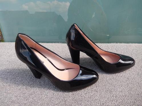 hakschoenen maat 40, Kleding | Dames, Schoenen, Zo goed als nieuw, Schoenen met hoge hakken, Zwart, Ophalen of Verzenden