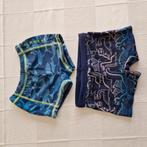 2 jongens zwembroeken, maat 98-104, Enfants & Bébés, Vêtements de bébé | Maillots de bain pour bébés, Enlèvement, Utilisé