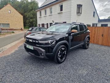 Dacia duster 1.6 benzine/hybride 6/2025 met 30km! Nieuwstaat beschikbaar voor biedingen