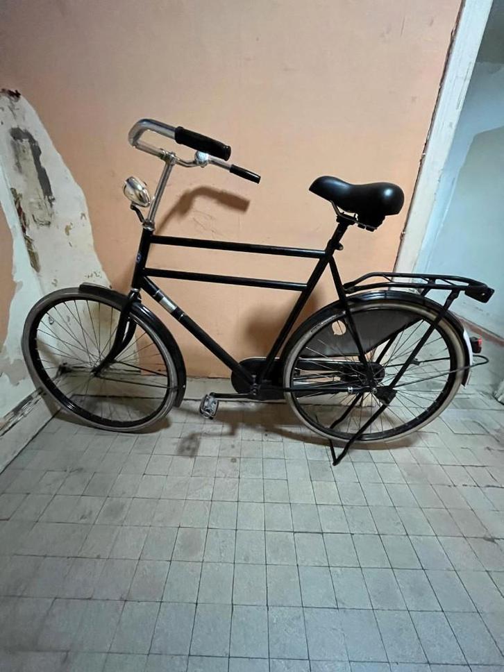 Stijlvolle zwarte stadsfiets – stevig & rijklaar, Fietsen en Brommers, Fietsen | Heren | Herenfietsen, Gebruikt, Overige merken